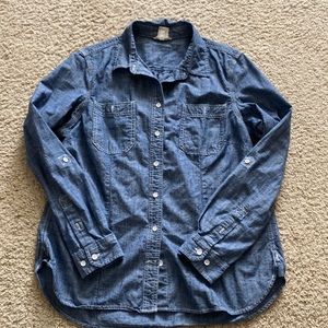 Duluth Trading Co LS light weight denim shirt